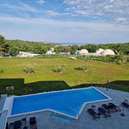 Hotel Delfin Lanterna Tar-Vabriga